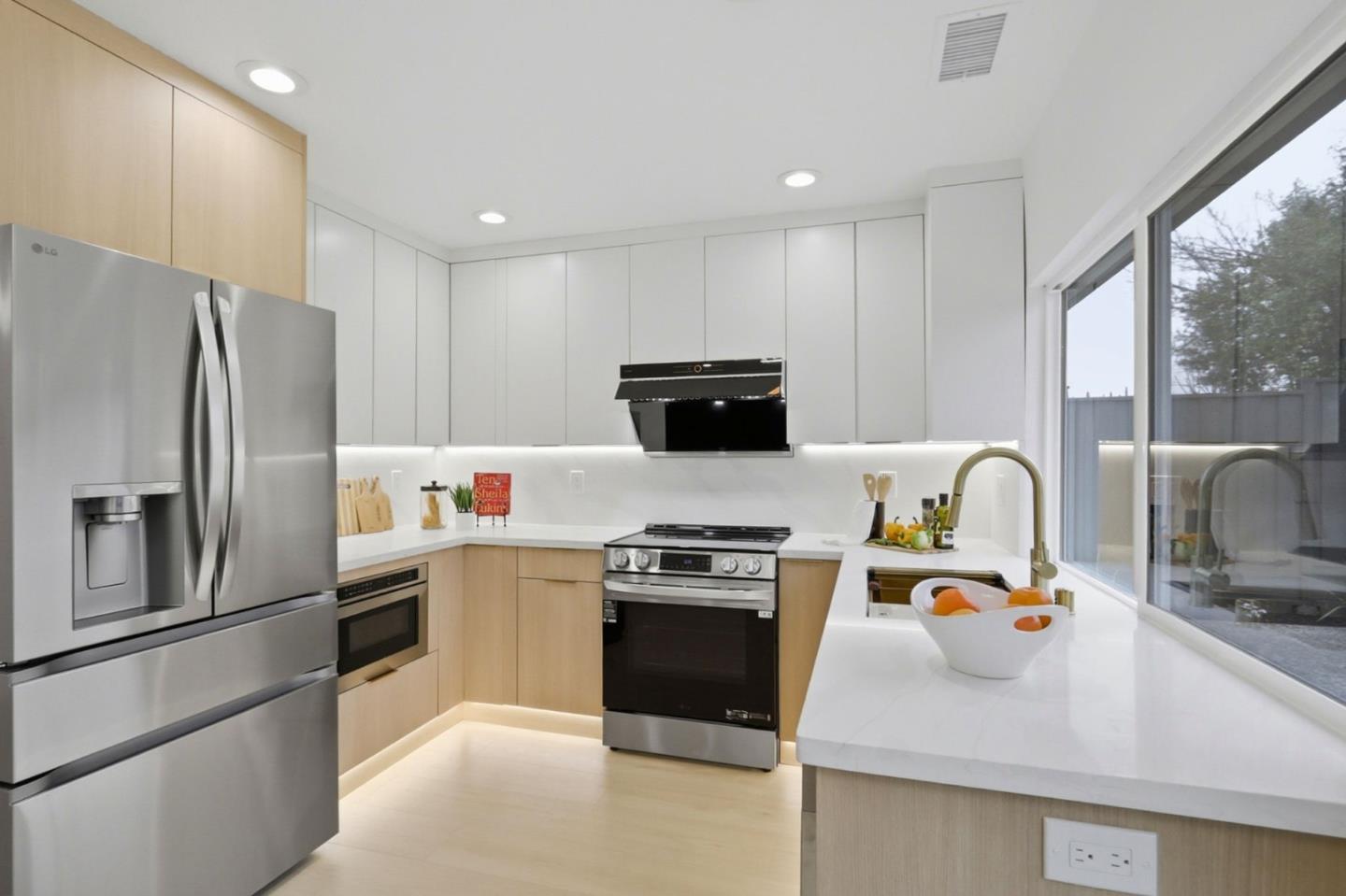 Detail Gallery Image 10 of 28 For 5316 Entrada Olmos, San Jose,  CA 95123 - 3 Beds | 2 Baths