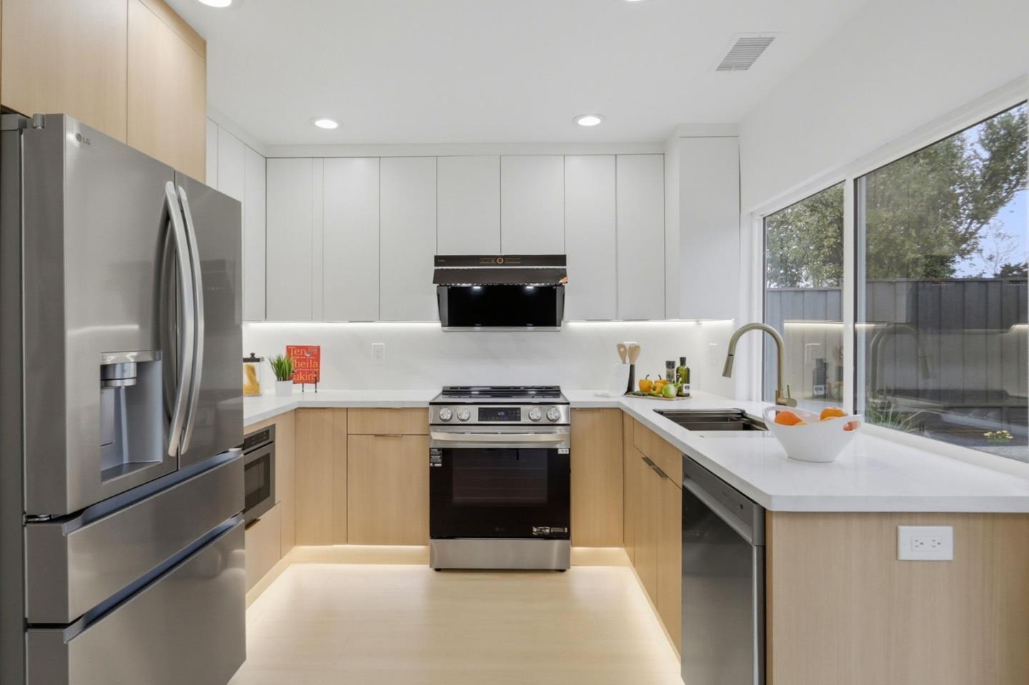 Detail Gallery Image 11 of 28 For 5316 Entrada Olmos, San Jose,  CA 95123 - 3 Beds | 2 Baths