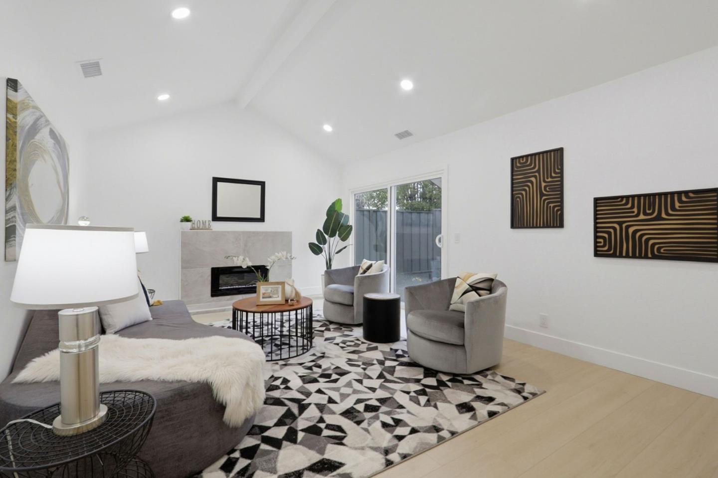 Detail Gallery Image 7 of 28 For 5316 Entrada Olmos, San Jose,  CA 95123 - 3 Beds | 2 Baths