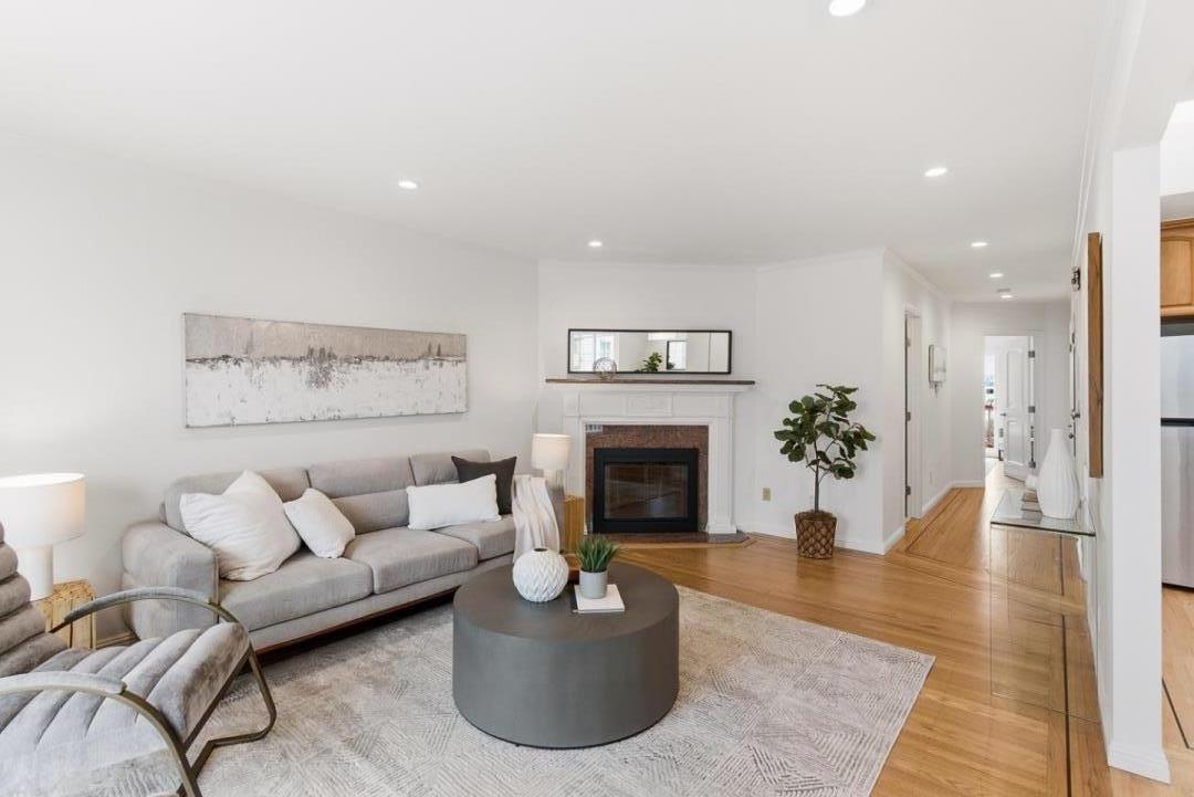 Detail Gallery Image 10 of 36 For 2824 Santiago St, San Francisco,  CA 94116 - 3 Beds | 2 Baths