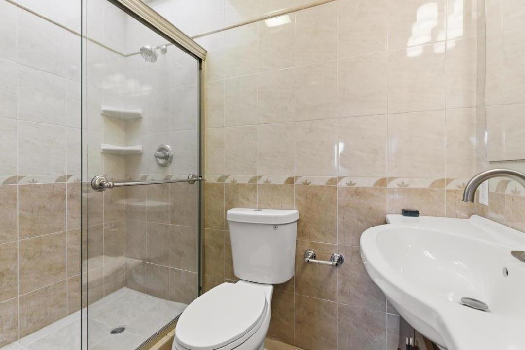 Detail Gallery Image 27 of 36 For 2824 Santiago St, San Francisco,  CA 94116 - 3 Beds | 2 Baths