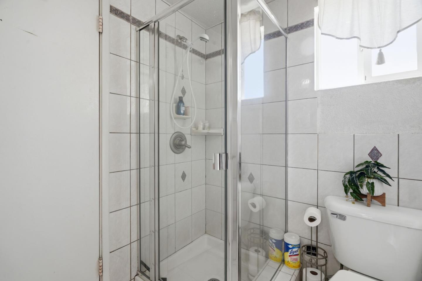 Detail Gallery Image 17 of 19 For 1191 Manzano Way, Sunnyvale,  CA 94089 - 3 Beds | 3 Baths