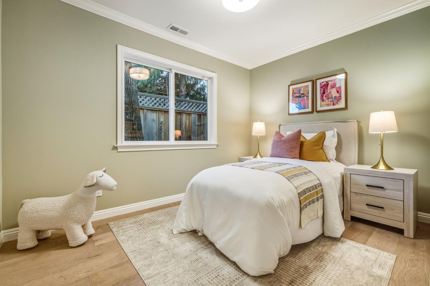 Detail Gallery Image 16 of 40 For 380 San Carlos Ave, Redwood City,  CA 94061 - 3 Beds | 2 Baths