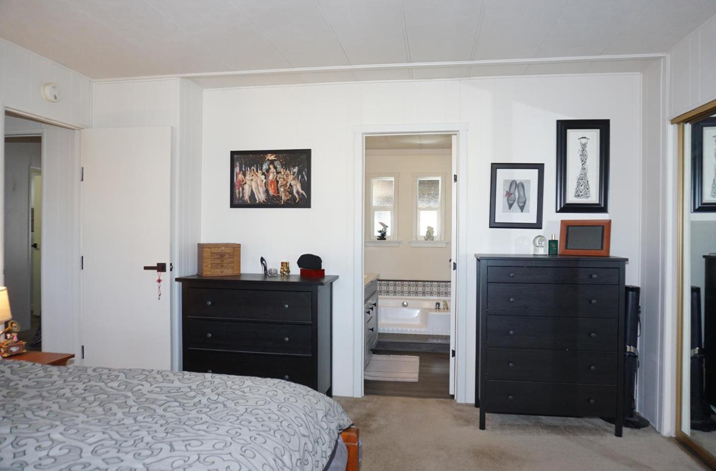 Detail Gallery Image 21 of 39 For 690 Persian Dr #61,  Sunnyvale,  CA 94089 - 2 Beds | 2 Baths