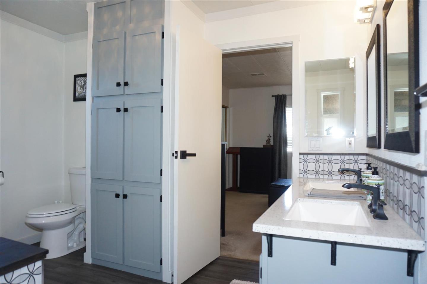 Detail Gallery Image 24 of 39 For 690 Persian Dr #61,  Sunnyvale,  CA 94089 - 2 Beds | 2 Baths