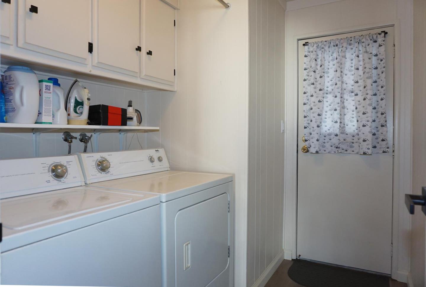 Detail Gallery Image 33 of 39 For 690 Persian Dr #61,  Sunnyvale,  CA 94089 - 2 Beds | 2 Baths