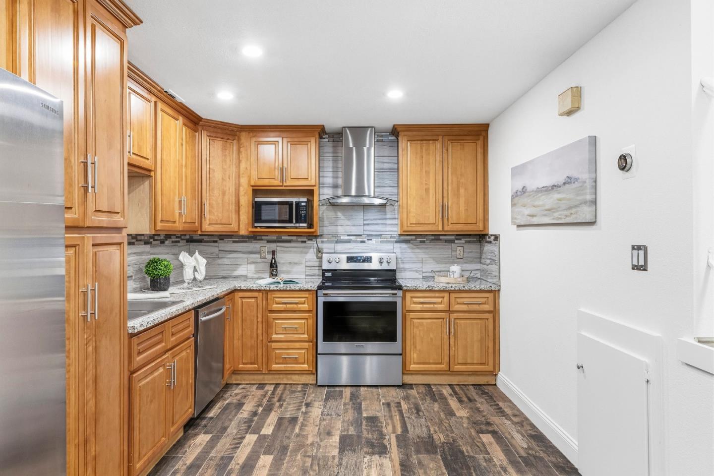 Detail Gallery Image 21 of 36 For 1776 Home Gate Dr, San Jose,  CA 95148 - 3 Beds | 2/1 Baths