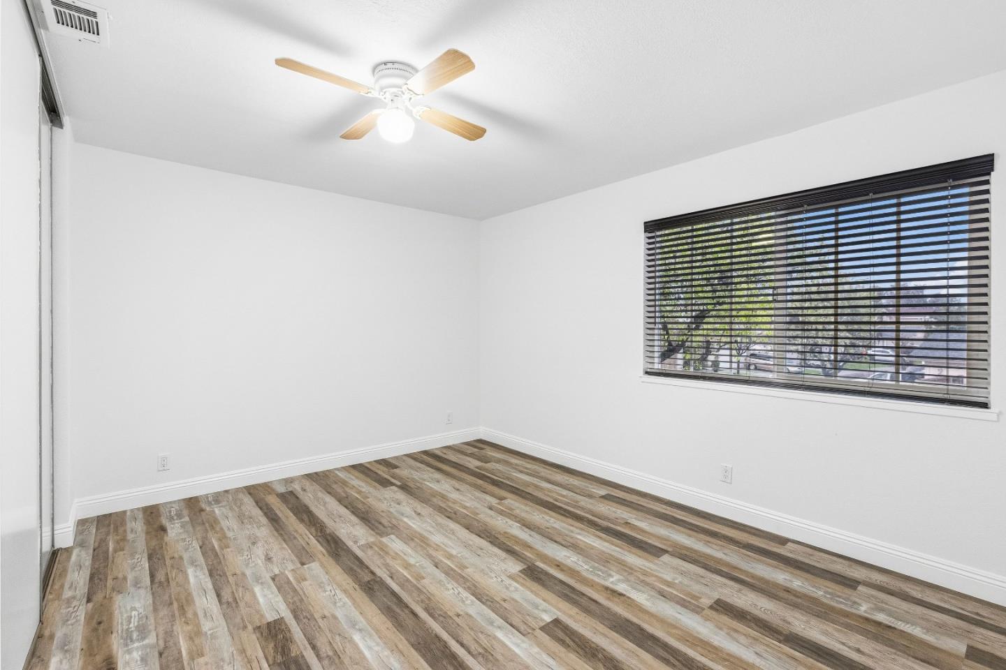 Detail Gallery Image 26 of 36 For 1776 Home Gate Dr, San Jose,  CA 95148 - 3 Beds | 2/1 Baths