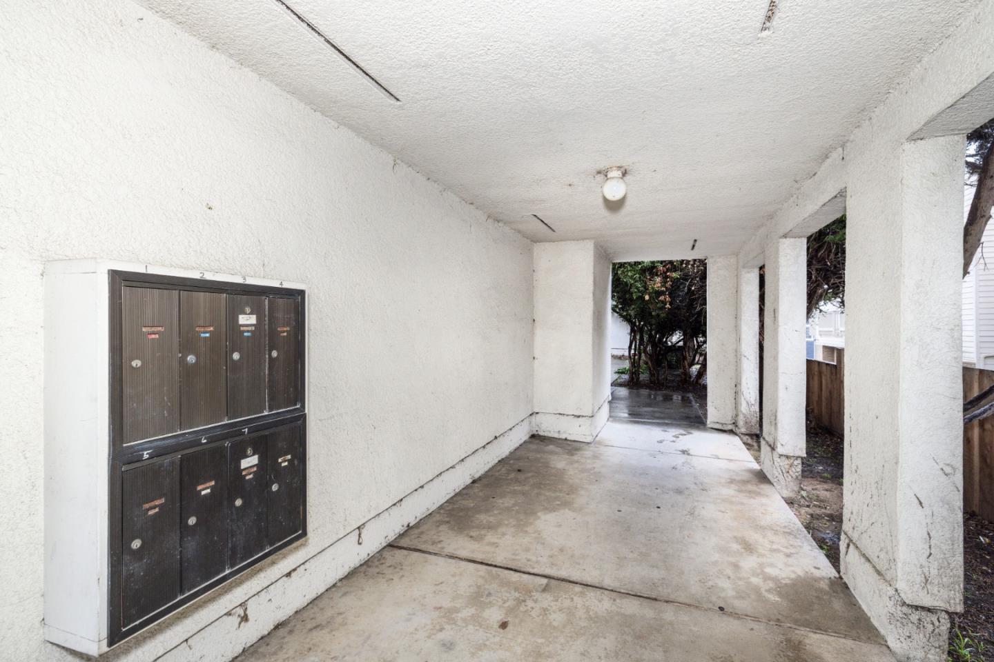 Detail Gallery Image 3 of 44 For 515 Baden Ave, South San Francisco,  CA 94080 - – Beds | – Baths