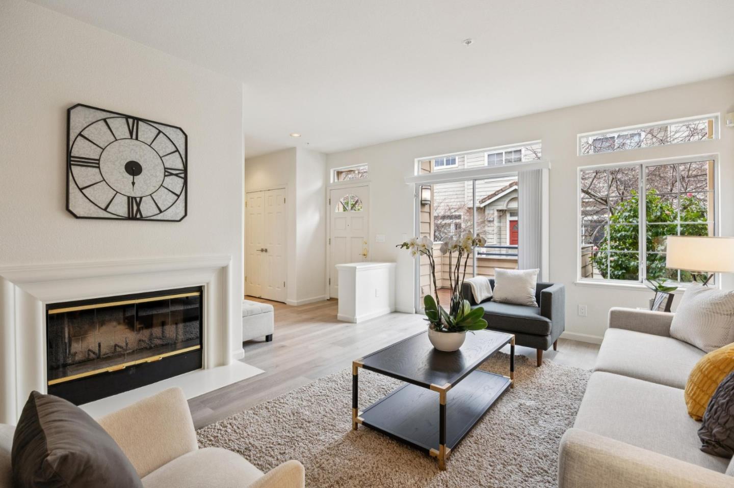 Detail Gallery Image 11 of 50 For 1148 La Rochelle Ter #F,  Sunnyvale,  CA 94089 - 3 Beds | 2/1 Baths