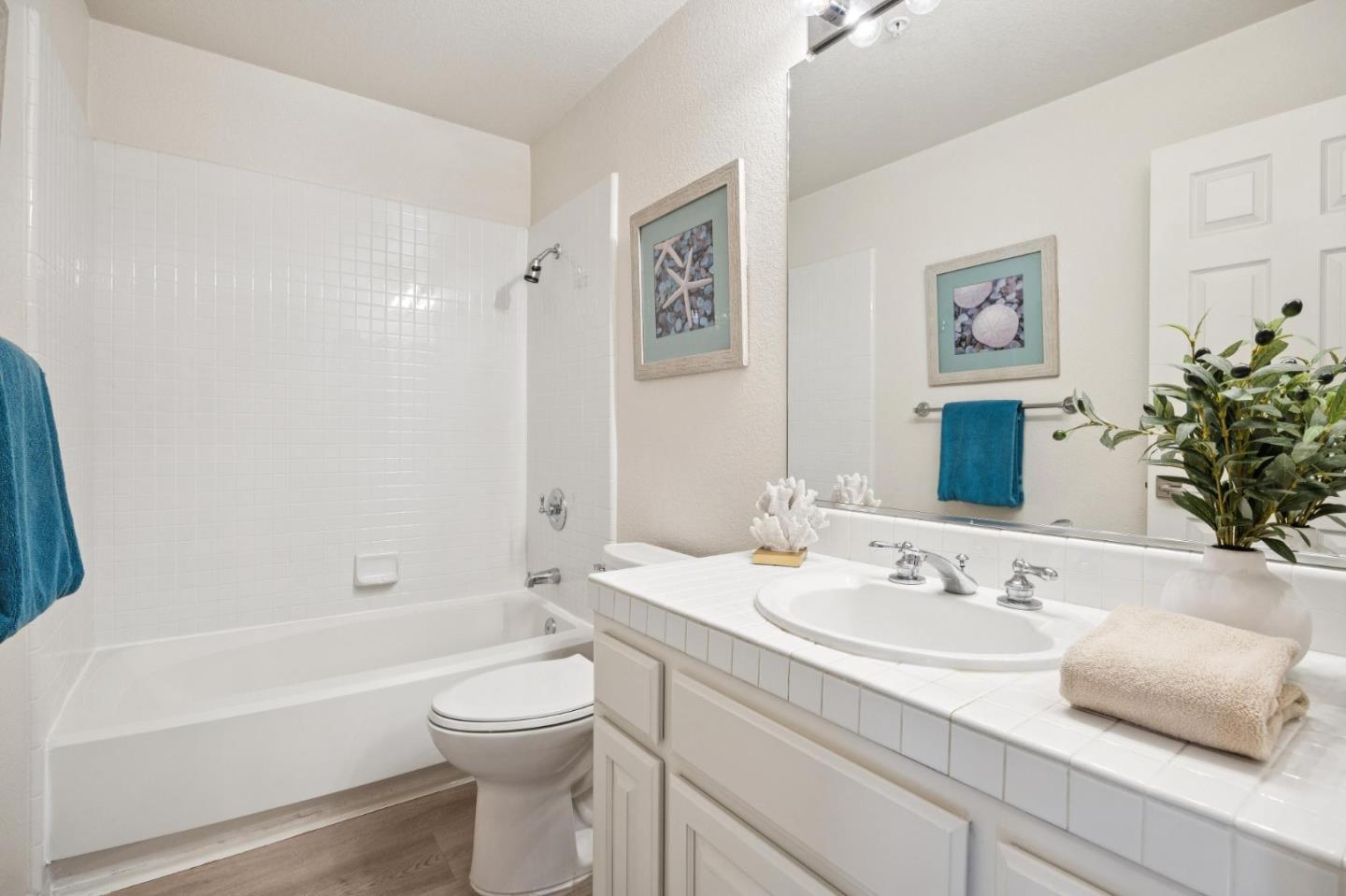 Detail Gallery Image 36 of 50 For 1148 La Rochelle Ter #F,  Sunnyvale,  CA 94089 - 3 Beds | 2/1 Baths