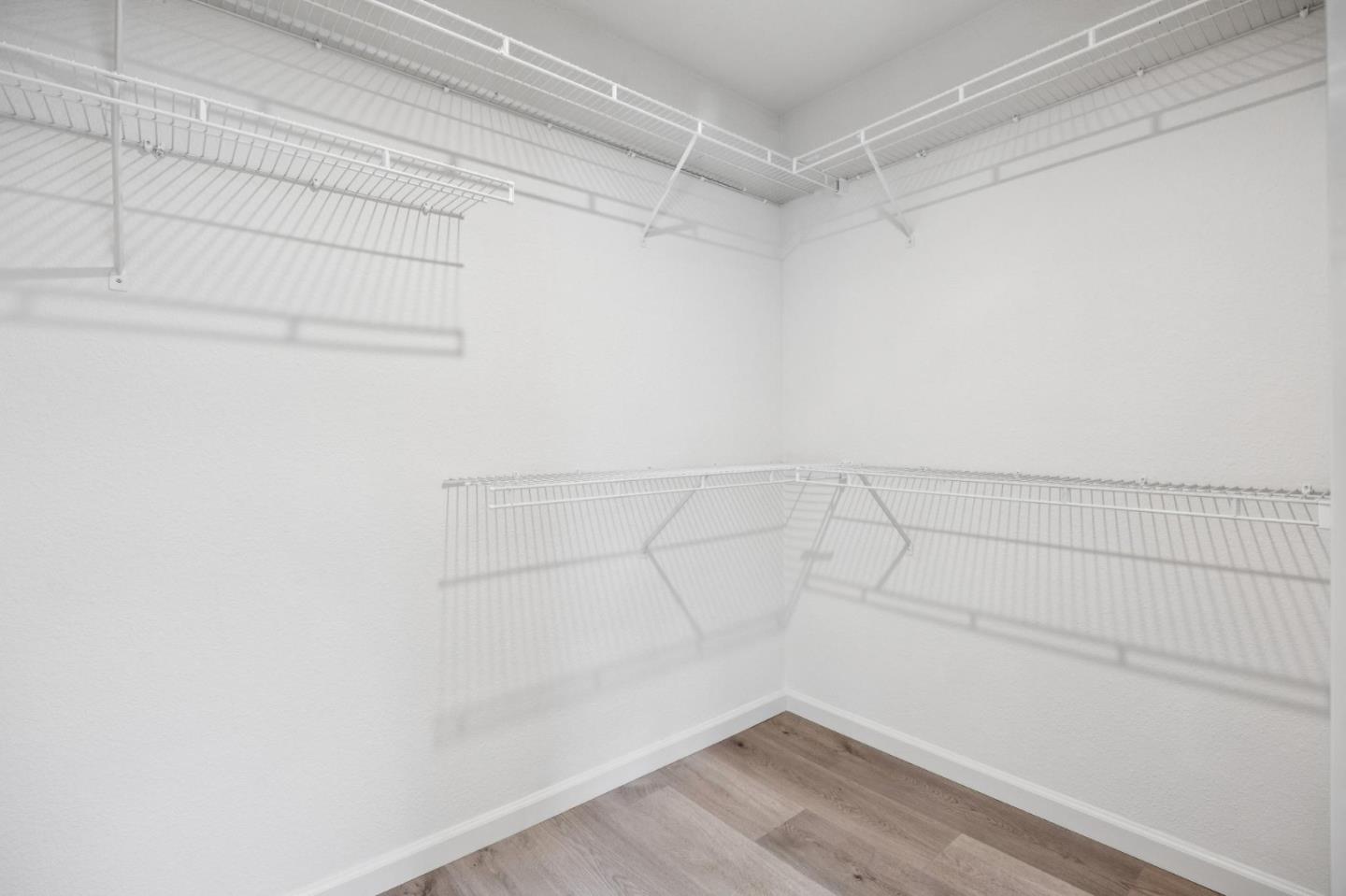 Detail Gallery Image 42 of 50 For 1148 La Rochelle Ter #F,  Sunnyvale,  CA 94089 - 3 Beds | 2/1 Baths