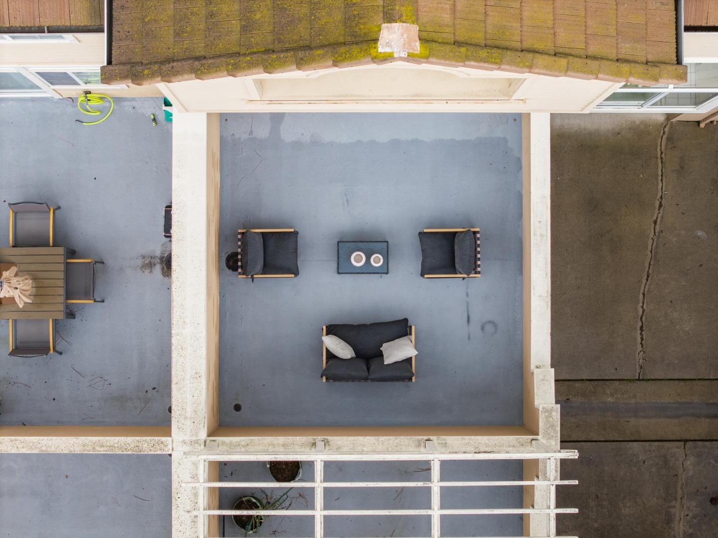 Detail Gallery Image 44 of 50 For 1148 La Rochelle Ter #F,  Sunnyvale,  CA 94089 - 3 Beds | 2/1 Baths