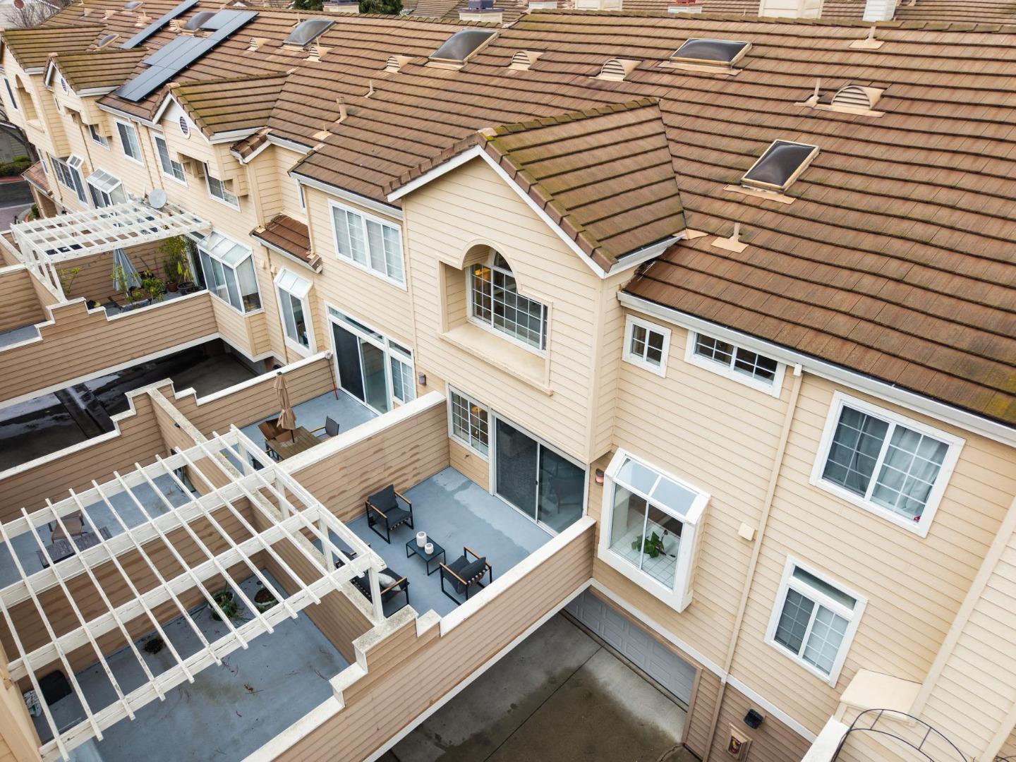 Detail Gallery Image 45 of 50 For 1148 La Rochelle Ter #F,  Sunnyvale,  CA 94089 - 3 Beds | 2/1 Baths