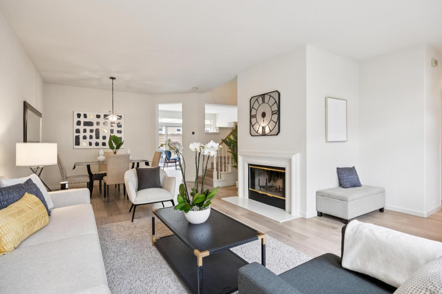 Detail Gallery Image 9 of 50 For 1148 La Rochelle Ter #F,  Sunnyvale,  CA 94089 - 3 Beds | 2/1 Baths