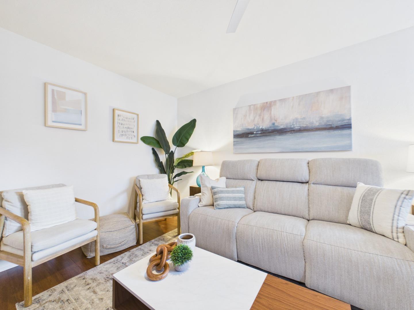 Detail Gallery Image 10 of 37 For 500 Glenwood #123,  Monterey,  CA 93940 - 1 Beds | 1 Baths