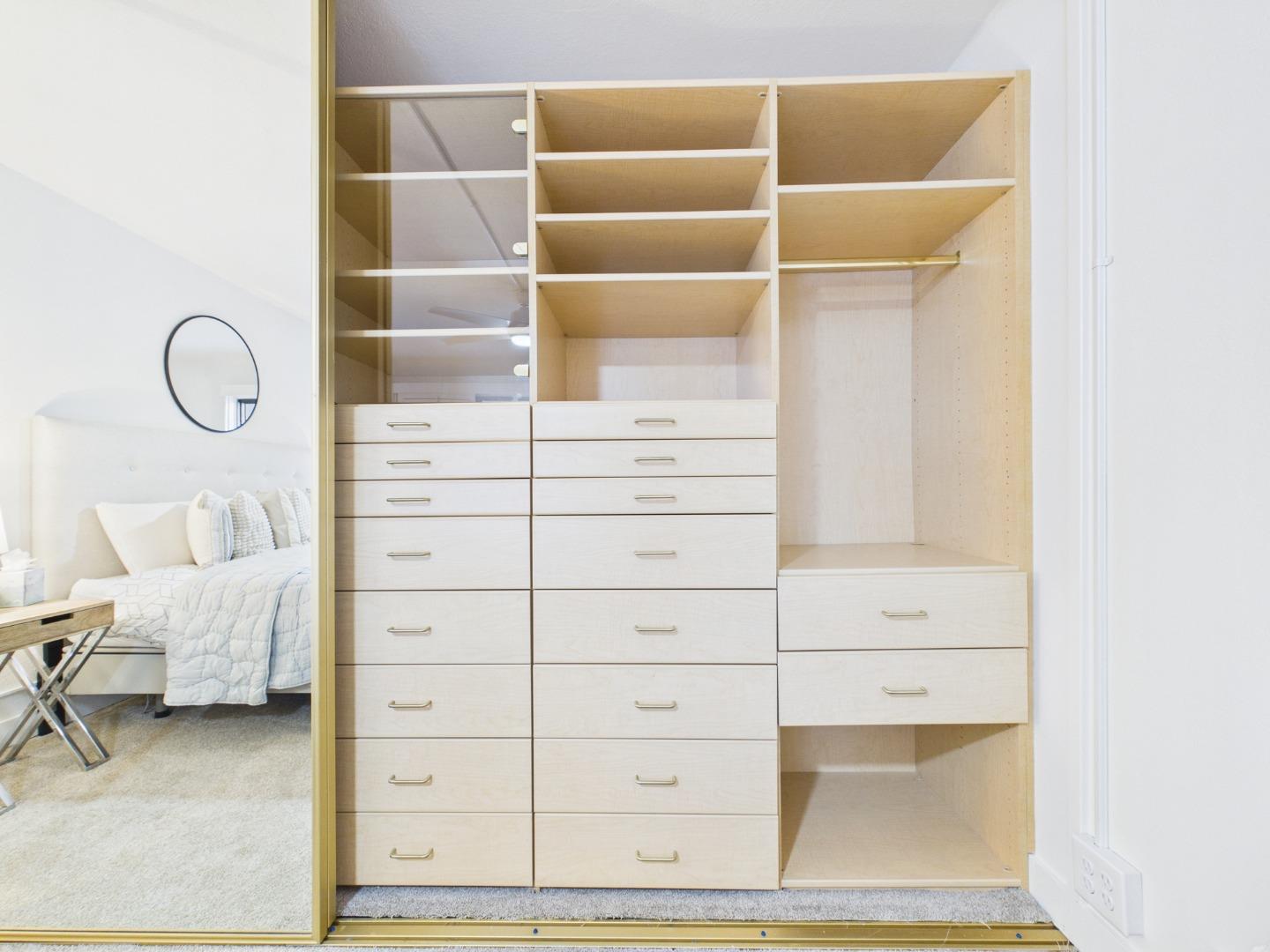 Detail Gallery Image 19 of 37 For 500 Glenwood #123,  Monterey,  CA 93940 - 1 Beds | 1 Baths