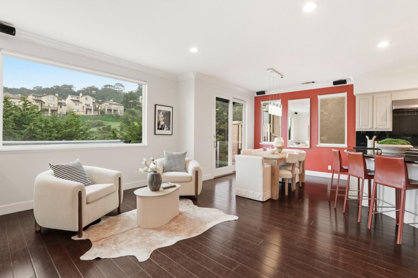 Detail Gallery Image 11 of 48 For 868 Skyridge Dr, Pacifica,  CA 94044 - 5 Beds | 4/1 Baths