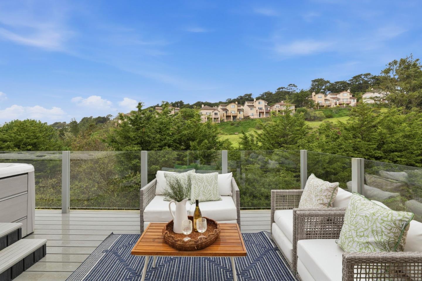 Detail Gallery Image 20 of 48 For 868 Skyridge Dr, Pacifica,  CA 94044 - 5 Beds | 4/1 Baths