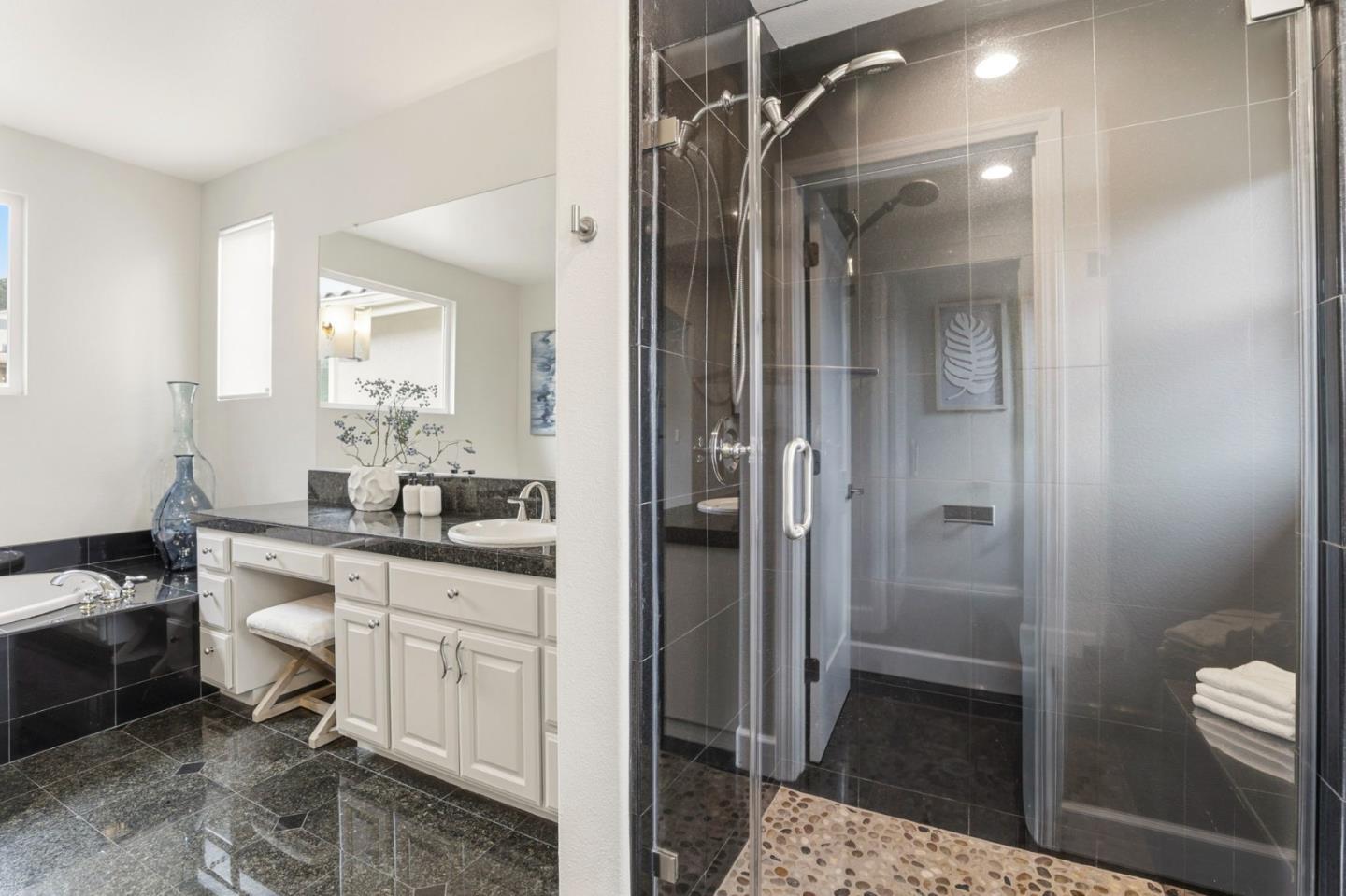 Detail Gallery Image 28 of 48 For 868 Skyridge Dr, Pacifica,  CA 94044 - 5 Beds | 4/1 Baths