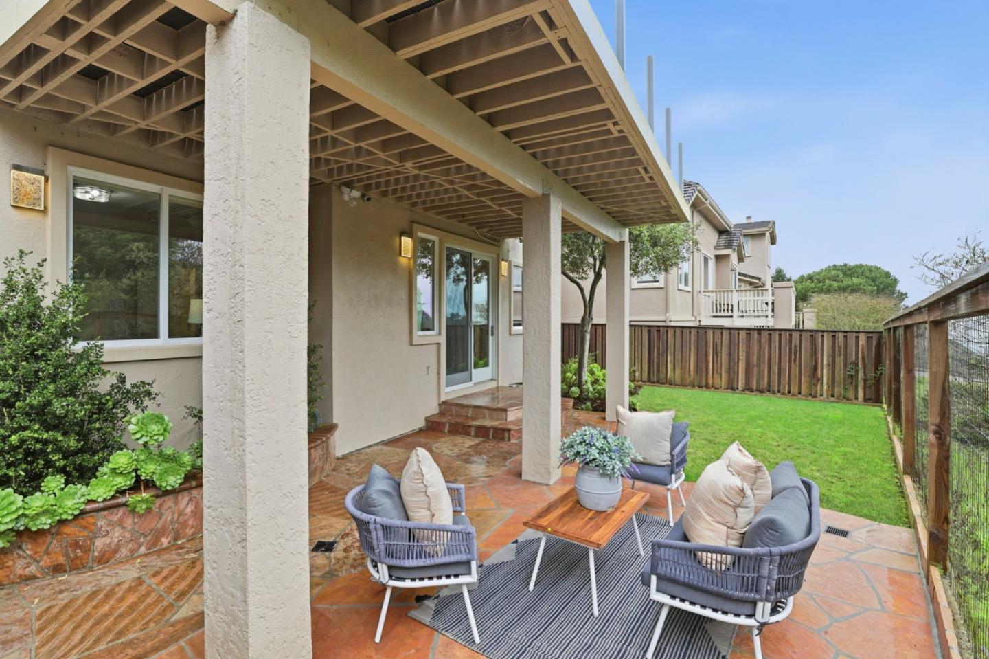 Detail Gallery Image 42 of 48 For 868 Skyridge Dr, Pacifica,  CA 94044 - 5 Beds | 4/1 Baths