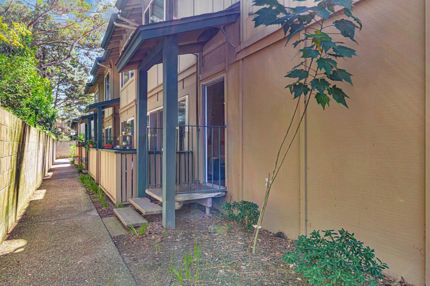 Detail Gallery Image 25 of 26 For 355 Half Moon Ln #9,  Daly City,  CA 94015 - 1 Beds | 1 Baths