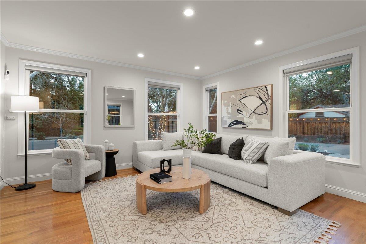 Detail Gallery Image 10 of 63 For 1224 Glenwood Ave, San Jose,  CA 95125 - 4 Beds | 3/1 Baths