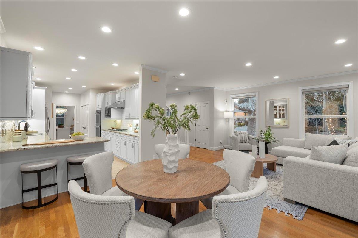 Detail Gallery Image 12 of 63 For 1224 Glenwood Ave, San Jose,  CA 95125 - 4 Beds | 3/1 Baths