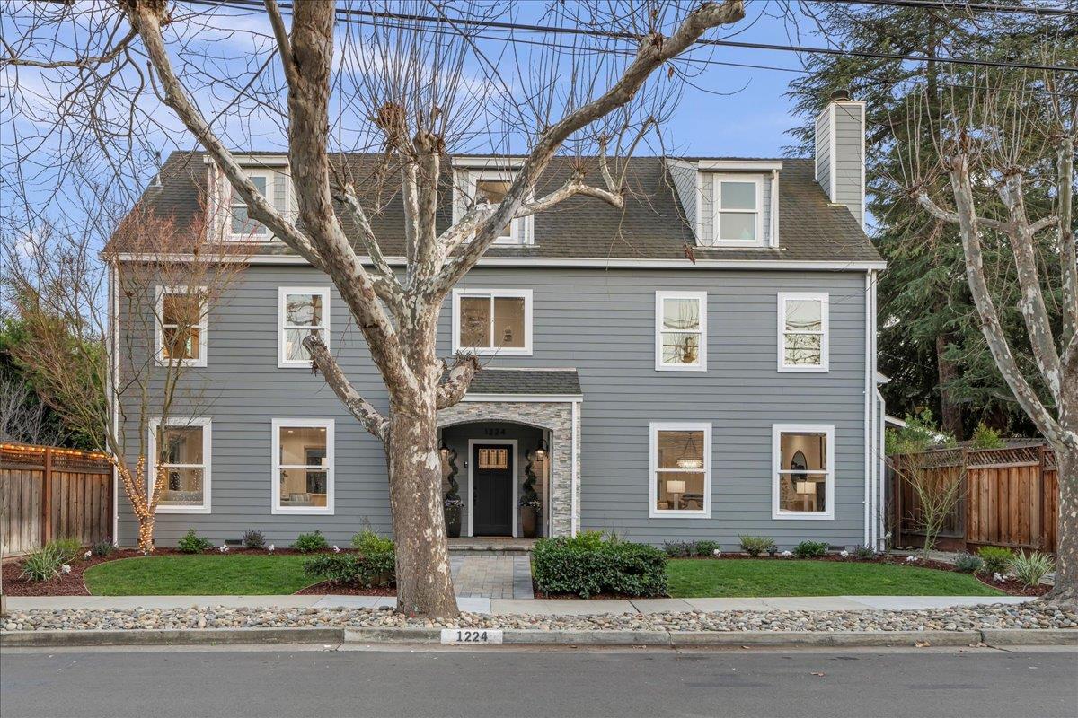 Detail Gallery Image 2 of 63 For 1224 Glenwood Ave, San Jose,  CA 95125 - 4 Beds | 3/1 Baths