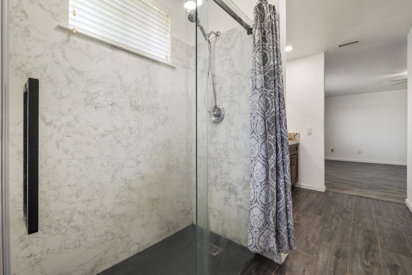 Detail Gallery Image 30 of 50 For 800 Treasure Ln, Manteca,  CA 95337 - 5 Beds | 3 Baths