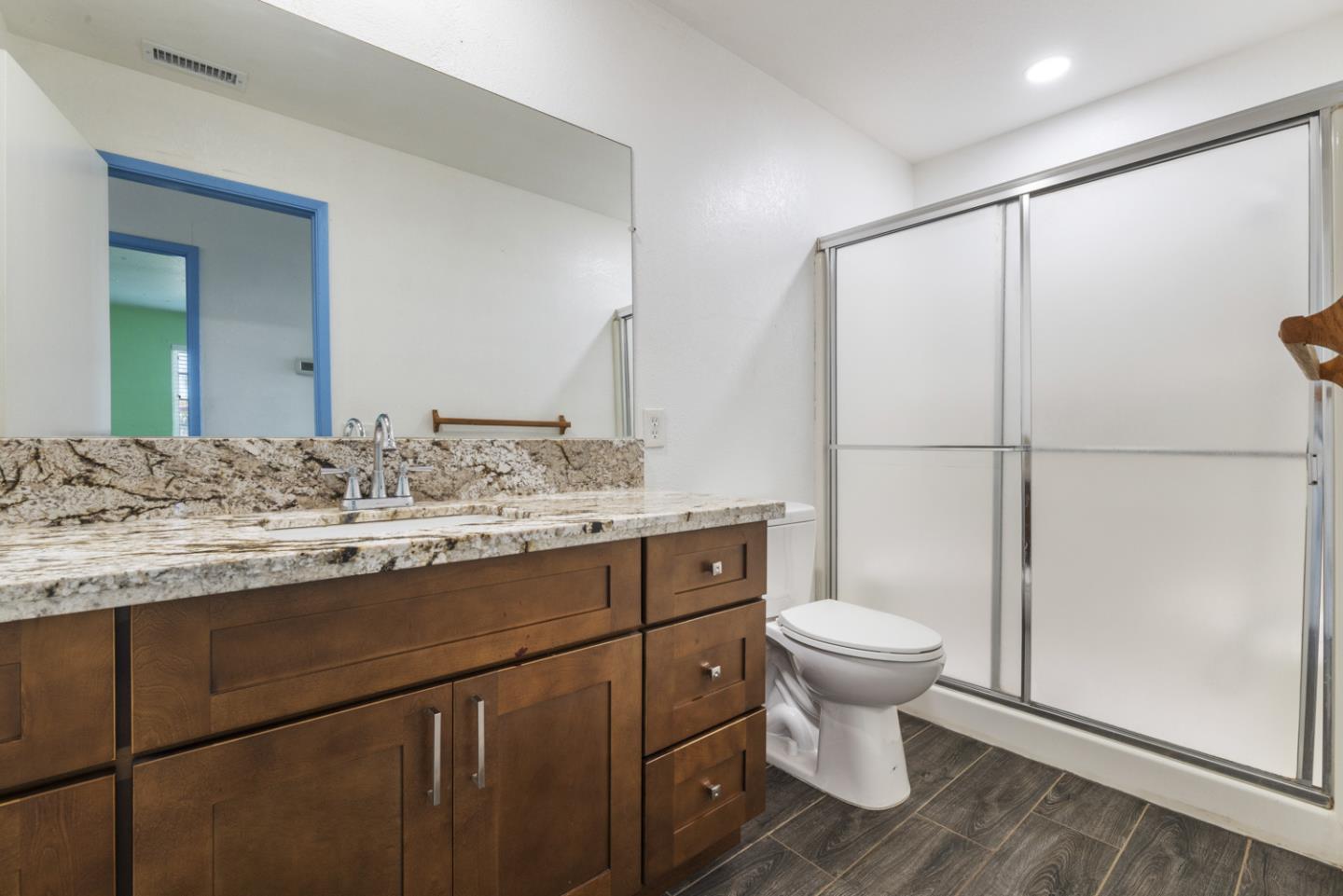 Detail Gallery Image 38 of 50 For 800 Treasure Ln, Manteca,  CA 95337 - 5 Beds | 3 Baths