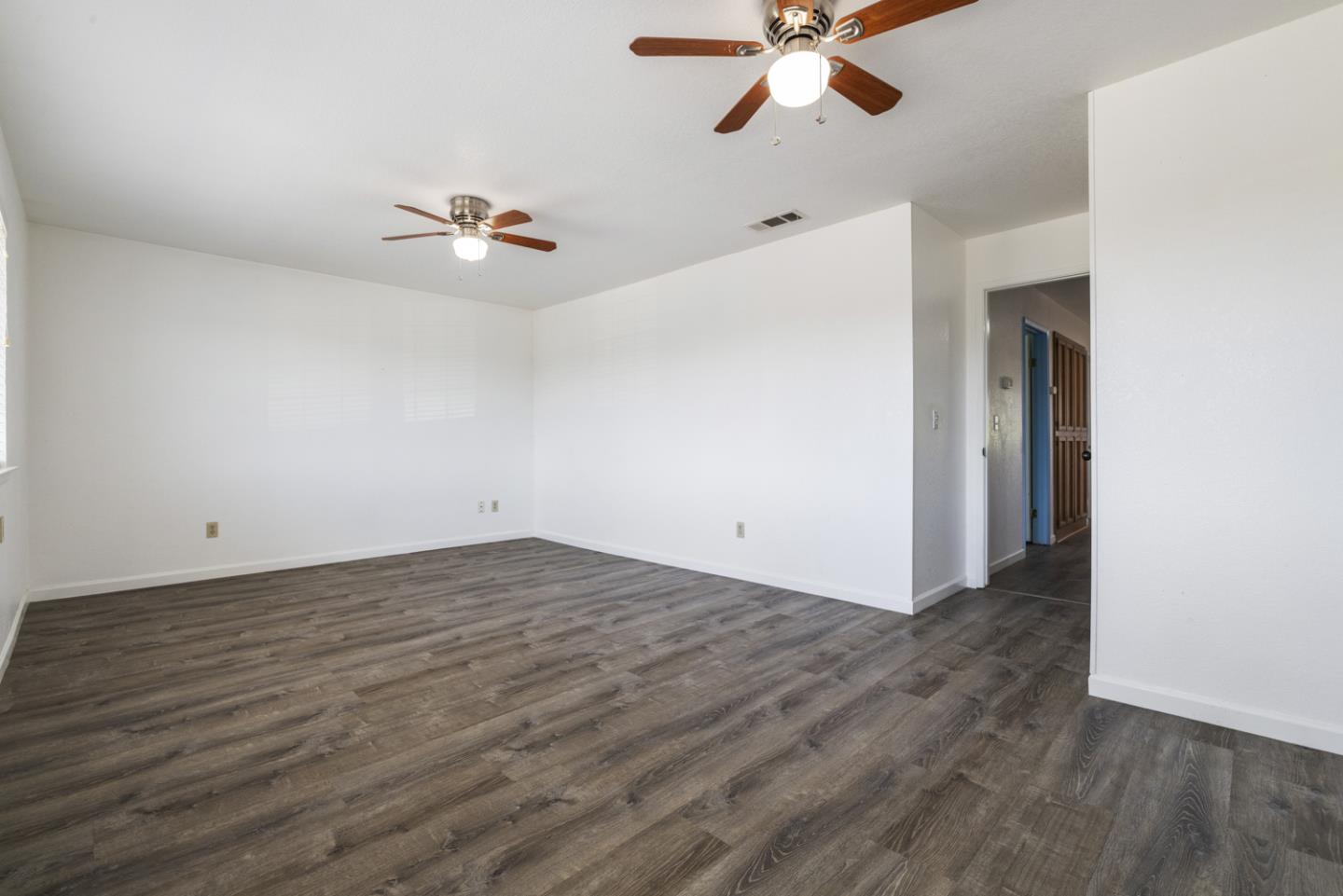 Detail Gallery Image 40 of 50 For 800 Treasure Ln, Manteca,  CA 95337 - 5 Beds | 3 Baths