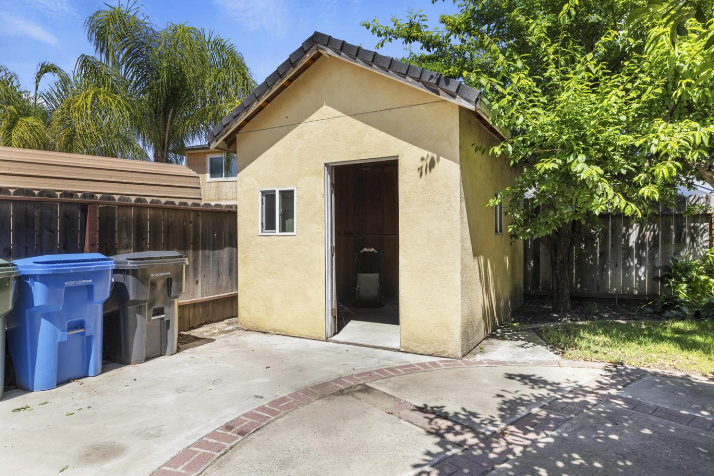 Detail Gallery Image 45 of 50 For 800 Treasure Ln, Manteca,  CA 95337 - 5 Beds | 3 Baths