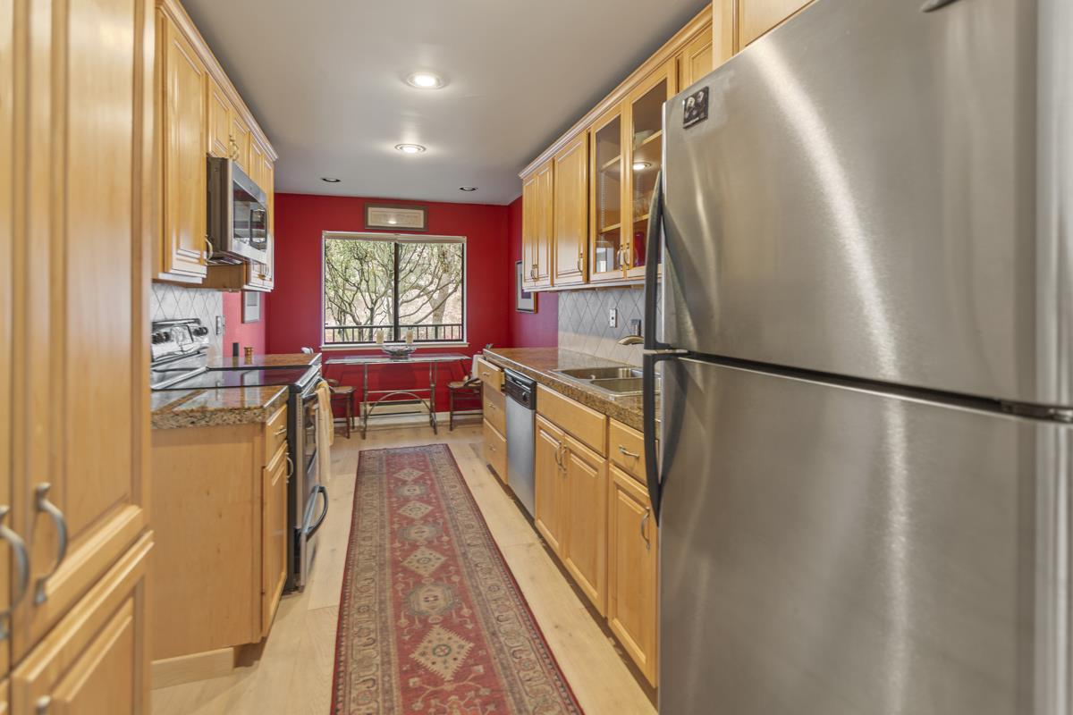 Detail Gallery Image 12 of 29 For 51 Shepherds Knls #51,  Pebble Beach,  CA 93953 - 2 Beds | 2 Baths