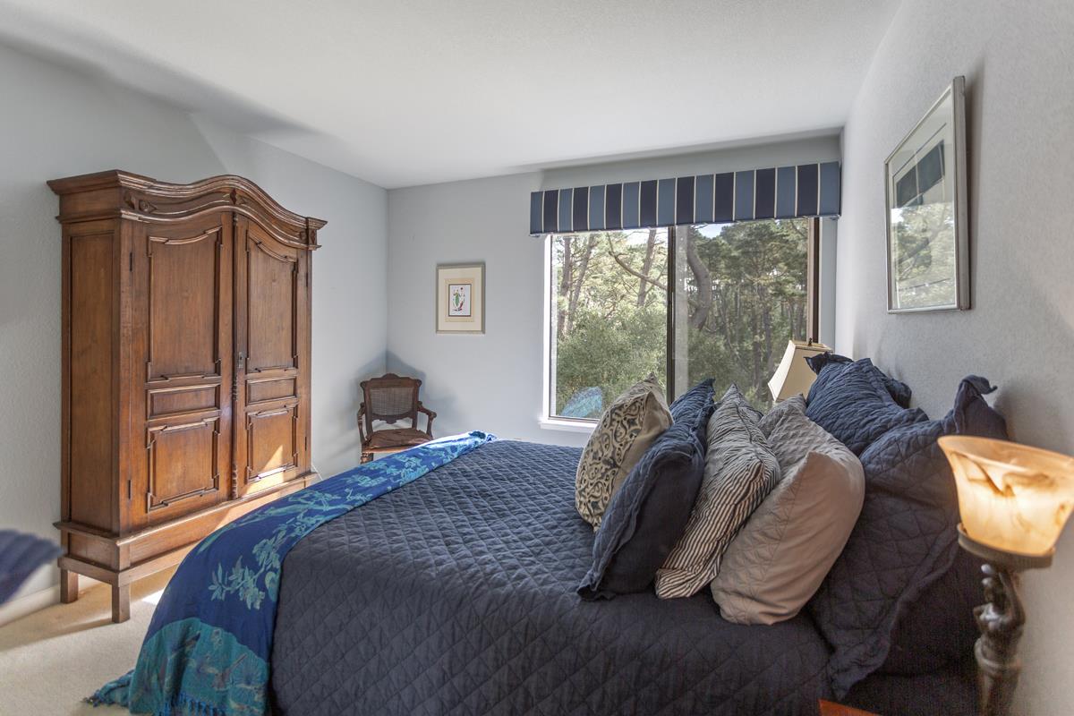 Detail Gallery Image 23 of 29 For 51 Shepherds Knls #51,  Pebble Beach,  CA 93953 - 2 Beds | 2 Baths