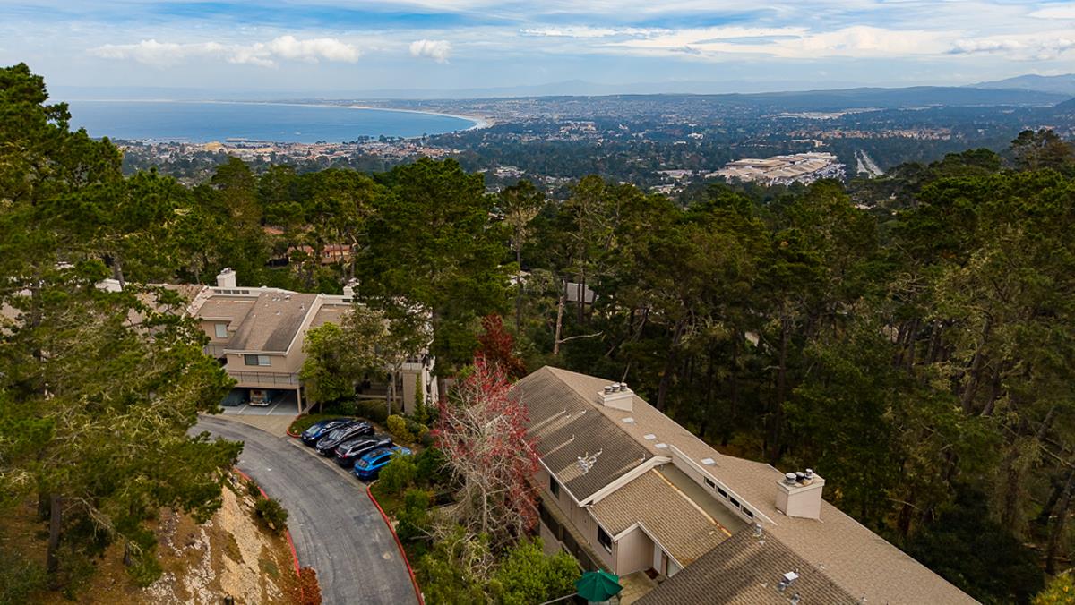 Detail Gallery Image 26 of 29 For 51 Shepherds Knls #51,  Pebble Beach,  CA 93953 - 2 Beds | 2 Baths