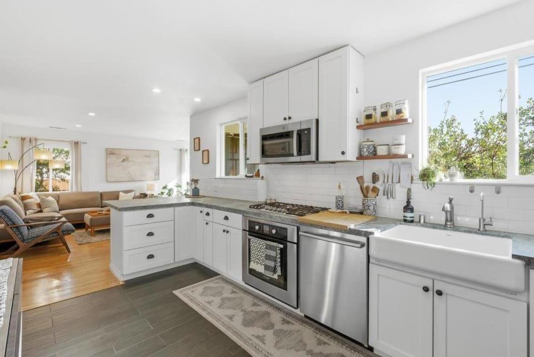 Detail Gallery Image 18 of 67 For 475 Nabor St, San Leandro,  CA 94578 - 3 Beds | 1 Baths