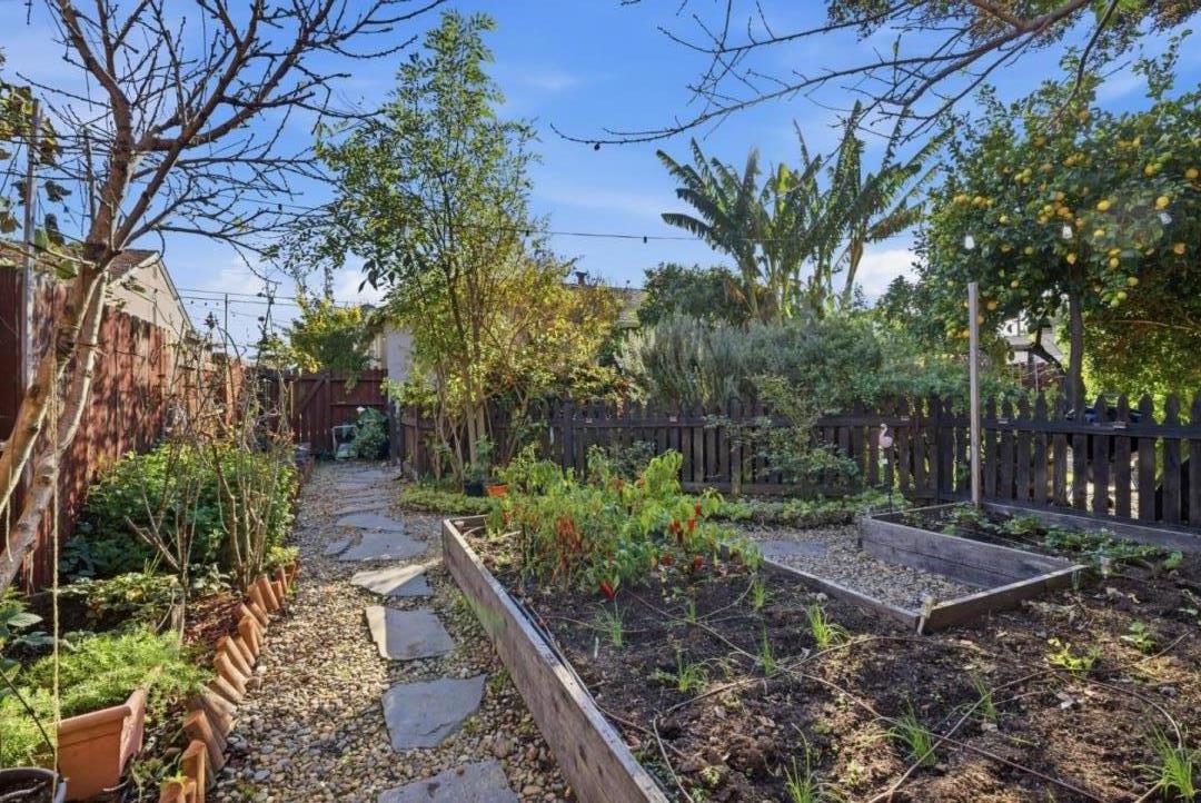 Detail Gallery Image 49 of 67 For 475 Nabor St, San Leandro,  CA 94578 - 3 Beds | 1 Baths