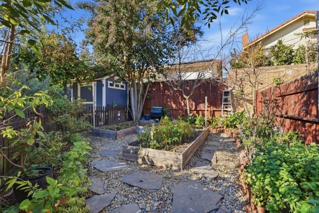 Detail Gallery Image 50 of 67 For 475 Nabor St, San Leandro,  CA 94578 - 3 Beds | 1 Baths