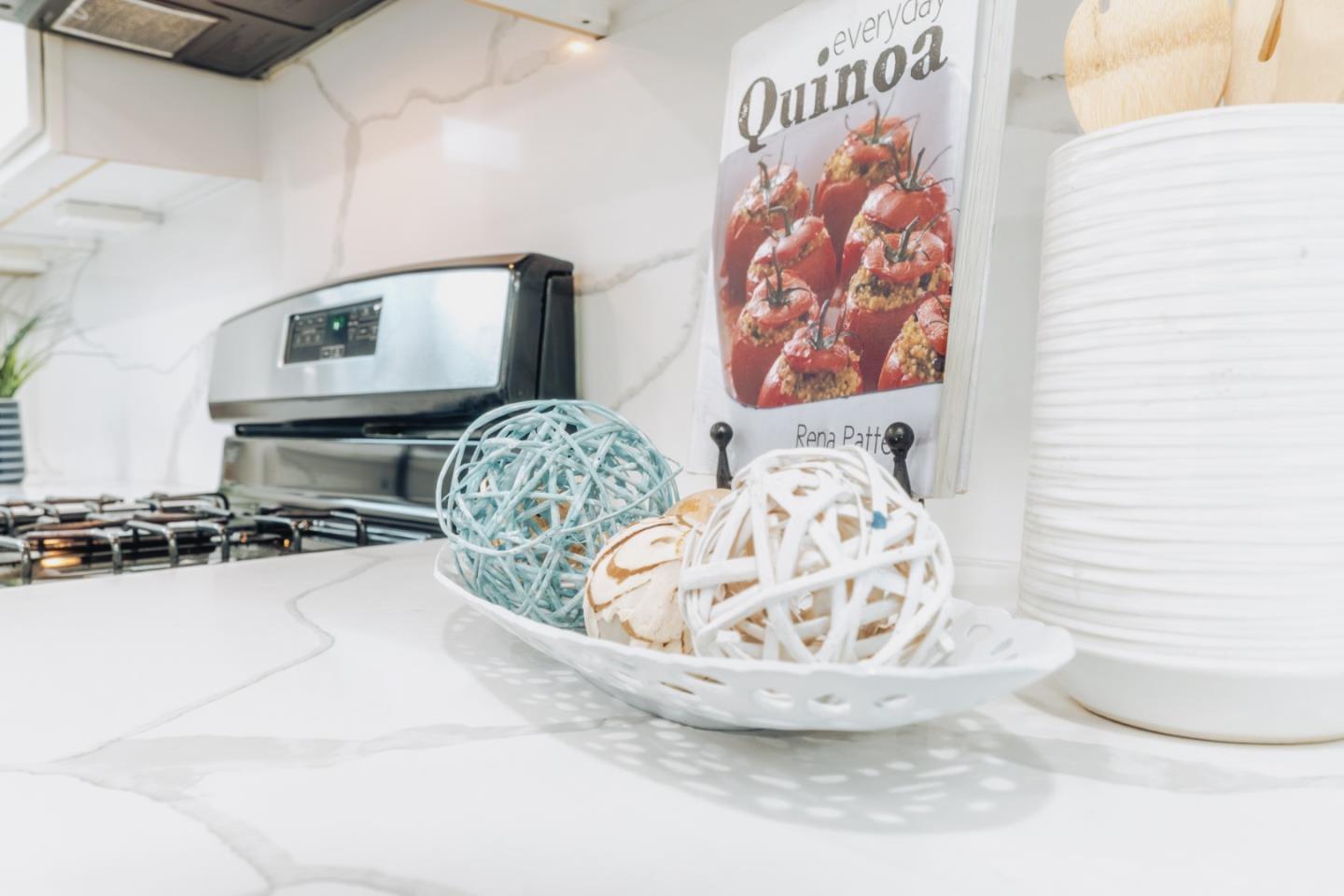 Detail Gallery Image 11 of 52 For 1452 Lochner Dr, San Jose,  CA 95127 - 3 Beds | 2 Baths