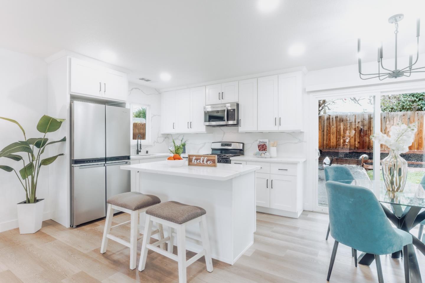 Detail Gallery Image 12 of 52 For 1452 Lochner Dr, San Jose,  CA 95127 - 3 Beds | 2 Baths