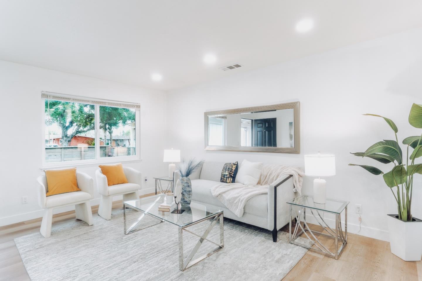 Detail Gallery Image 3 of 52 For 1452 Lochner Dr, San Jose,  CA 95127 - 3 Beds | 2 Baths