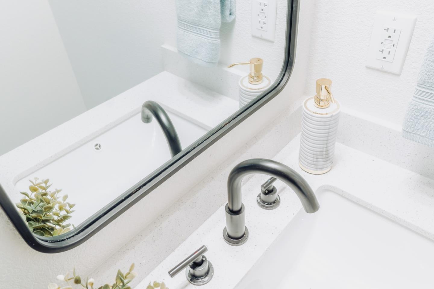 Detail Gallery Image 36 of 52 For 1452 Lochner Dr, San Jose,  CA 95127 - 3 Beds | 2 Baths