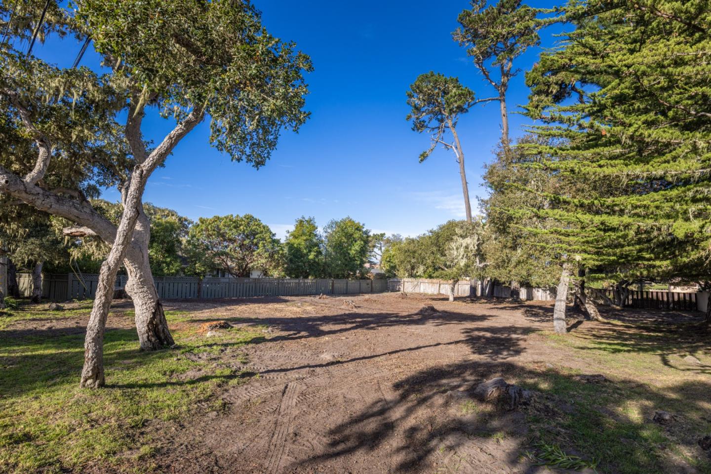 Detail Gallery Image 5 of 7 For 3118 Bird Rock Rd, Pebble Beach,  CA 93953 - – Beds | – Baths