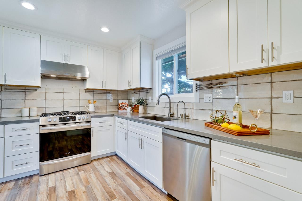 Detail Gallery Image 10 of 46 For 5596 Vassar Dr, San Jose,  CA 95118 - 3 Beds | 2 Baths