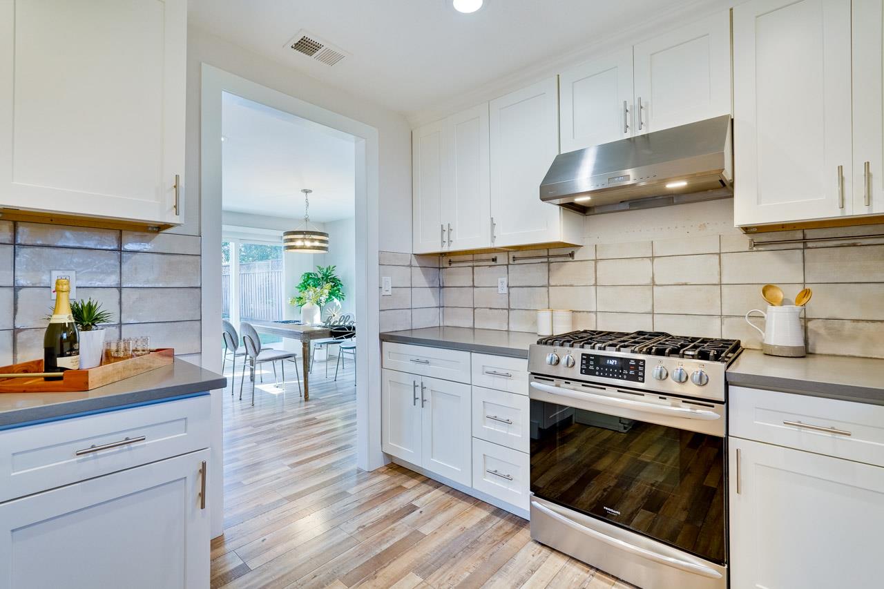 Detail Gallery Image 11 of 46 For 5596 Vassar Dr, San Jose,  CA 95118 - 3 Beds | 2 Baths