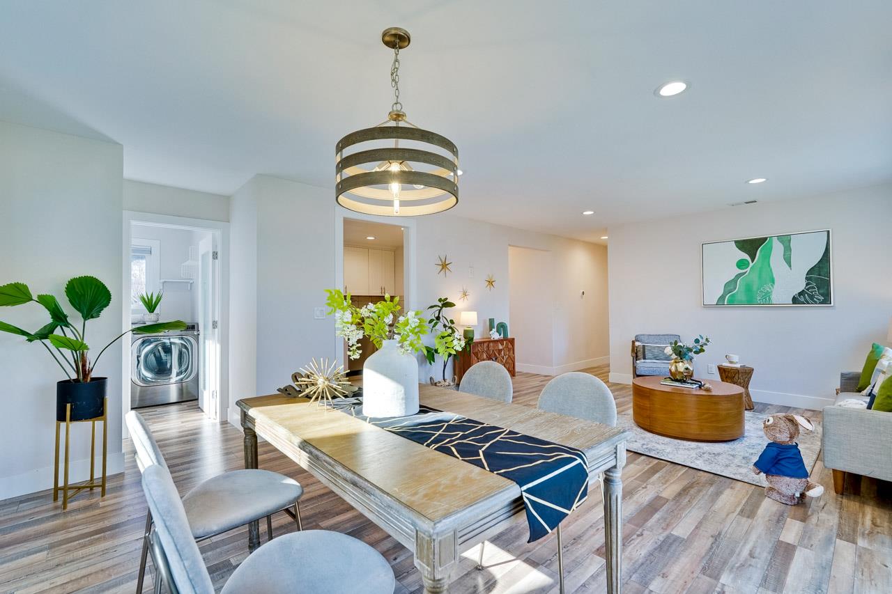 Detail Gallery Image 18 of 46 For 5596 Vassar Dr, San Jose,  CA 95118 - 3 Beds | 2 Baths