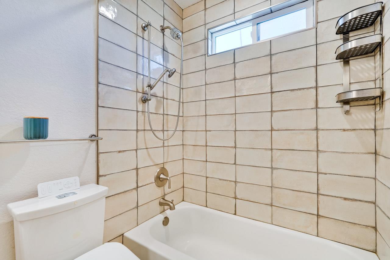 Detail Gallery Image 35 of 46 For 5596 Vassar Dr, San Jose,  CA 95118 - 3 Beds | 2 Baths