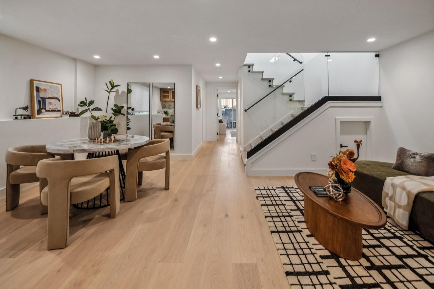 Detail Gallery Image 32 of 54 For 2530 27th Ave, San Francisco,  CA 94116 - 4 Beds | 4 Baths