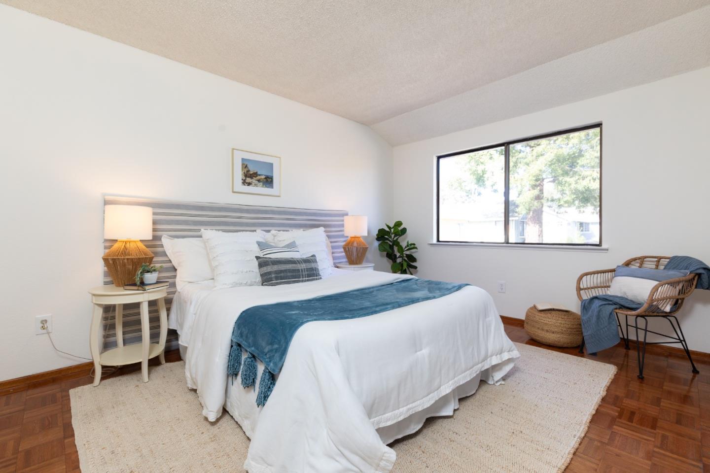 Detail Gallery Image 11 of 20 For 1165 Whitewater Cv #1165,  Santa Cruz,  CA 95062 - 2 Beds | 1 Baths